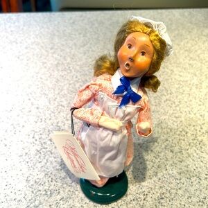 Byers Choice caroler Williamsburg Christmas 2001